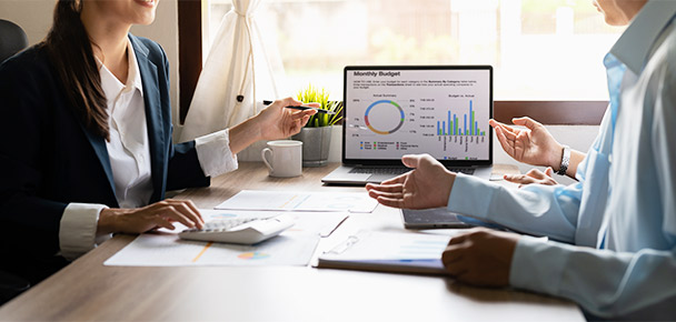 Unregistered Investment Advisors on Social Media Platforms